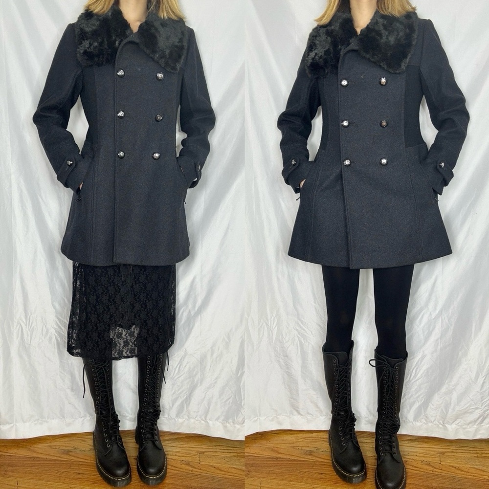 Dark grey Guess vintage jacket with fur collar